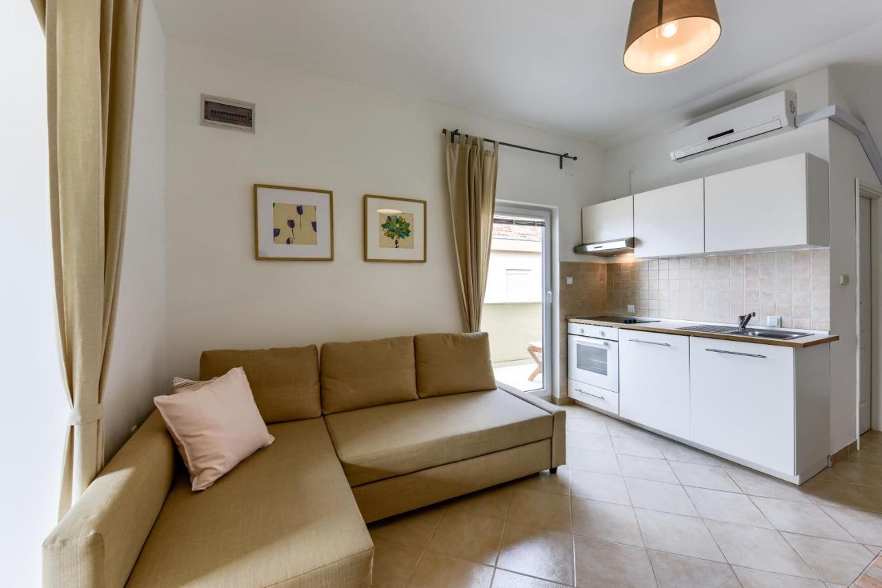 Zara 2 Apartment Kruševo Exterior foto