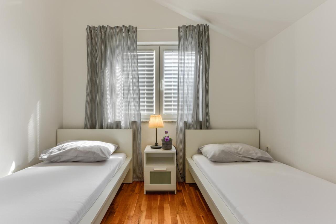 Zara 2 Apartment Kruševo Exterior foto